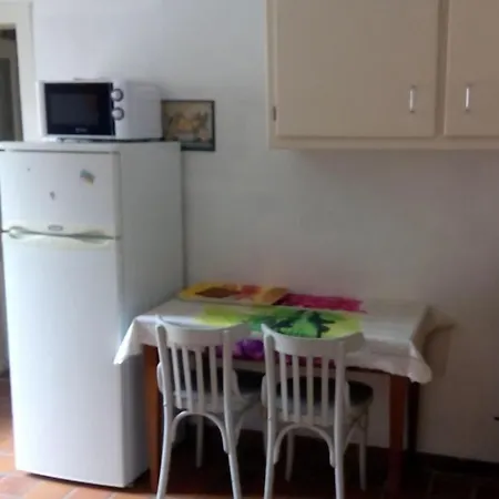 Apartment Mignonne Saint-Maurice-les-Charencey